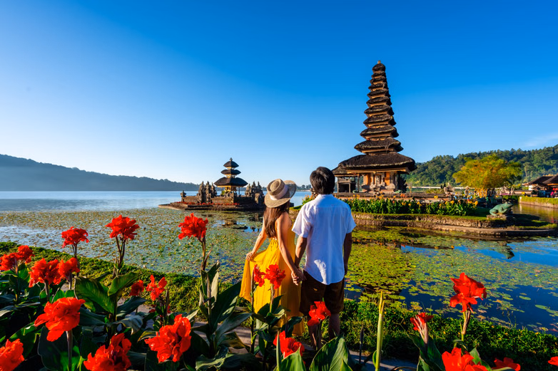 Singapore and Bali Honeymoon Bliss
