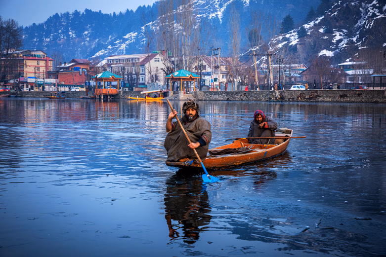 Kashmir Wonders | Shikara Rides, Glacial Trails & Scenic Valleys